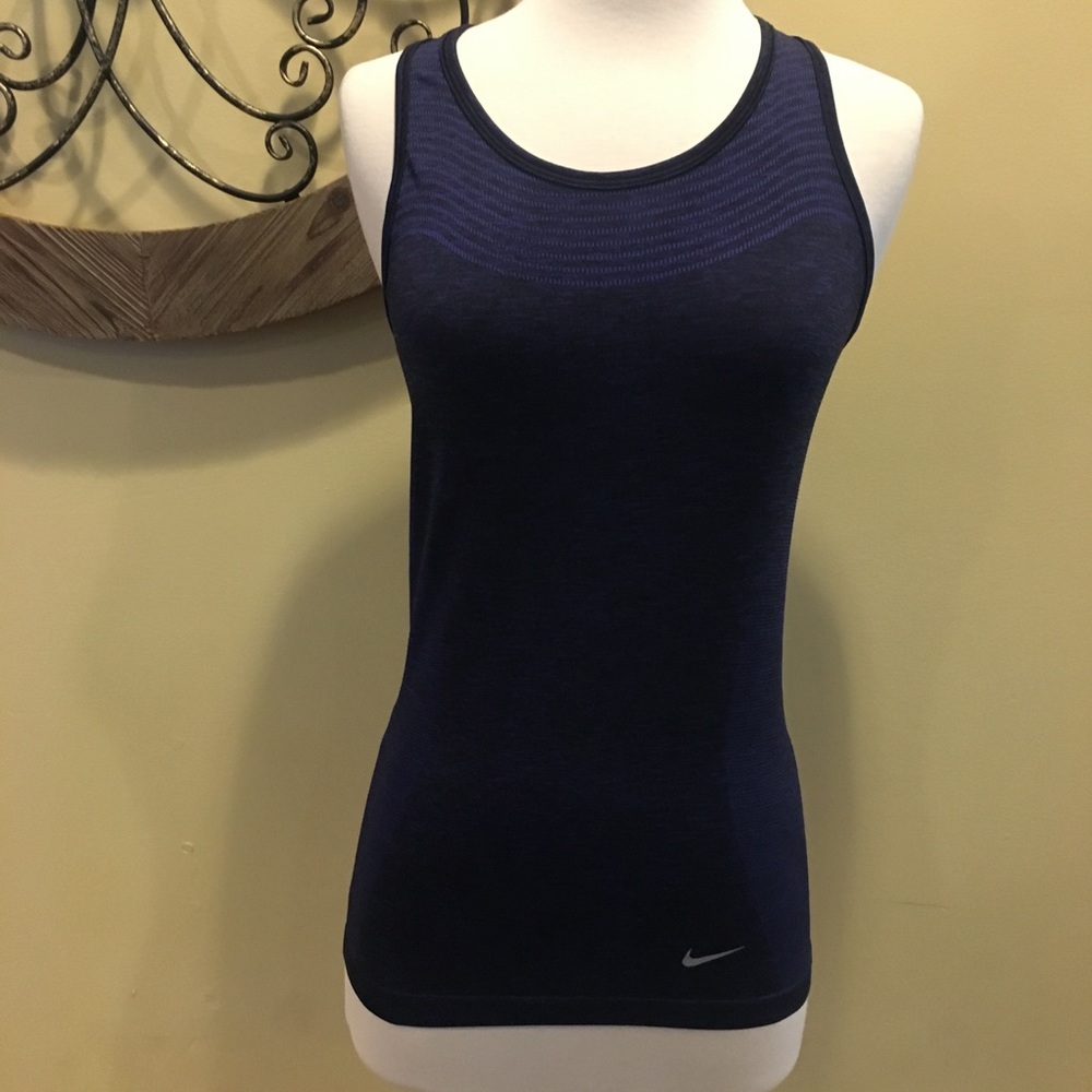Nike Dri Fit‎ Seamless Training Tank